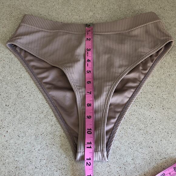Gymshark: Nude  Ribbed High Rise Bikini Bottoms - Picture 6 of 6